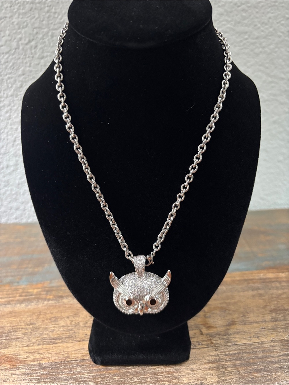 Silver Owl Pendant Necklace - Women Jewelry